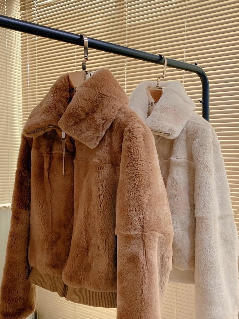 プレミアムラビットタッチ・スタンドカラージャケット[m212]