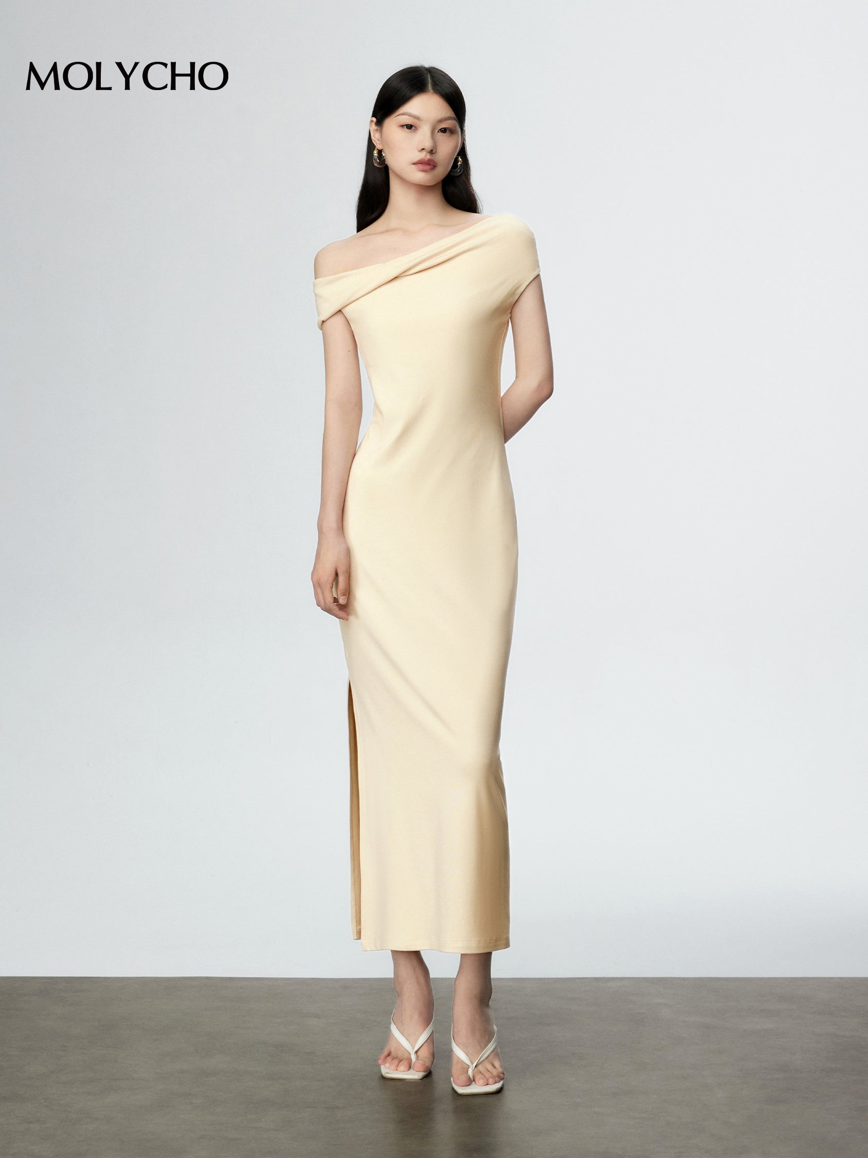 ワンショルダーギャザードレープロングドレス［m117］